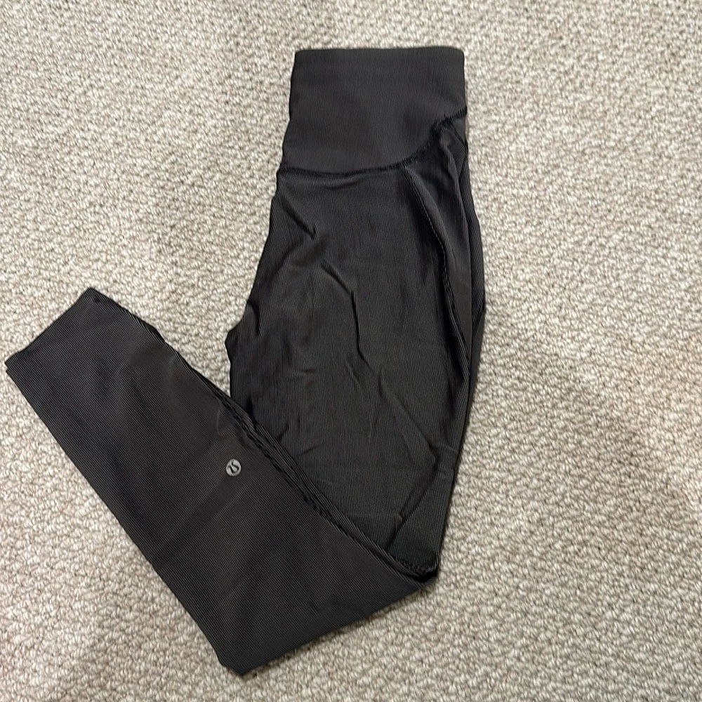 Lululemon leggings!